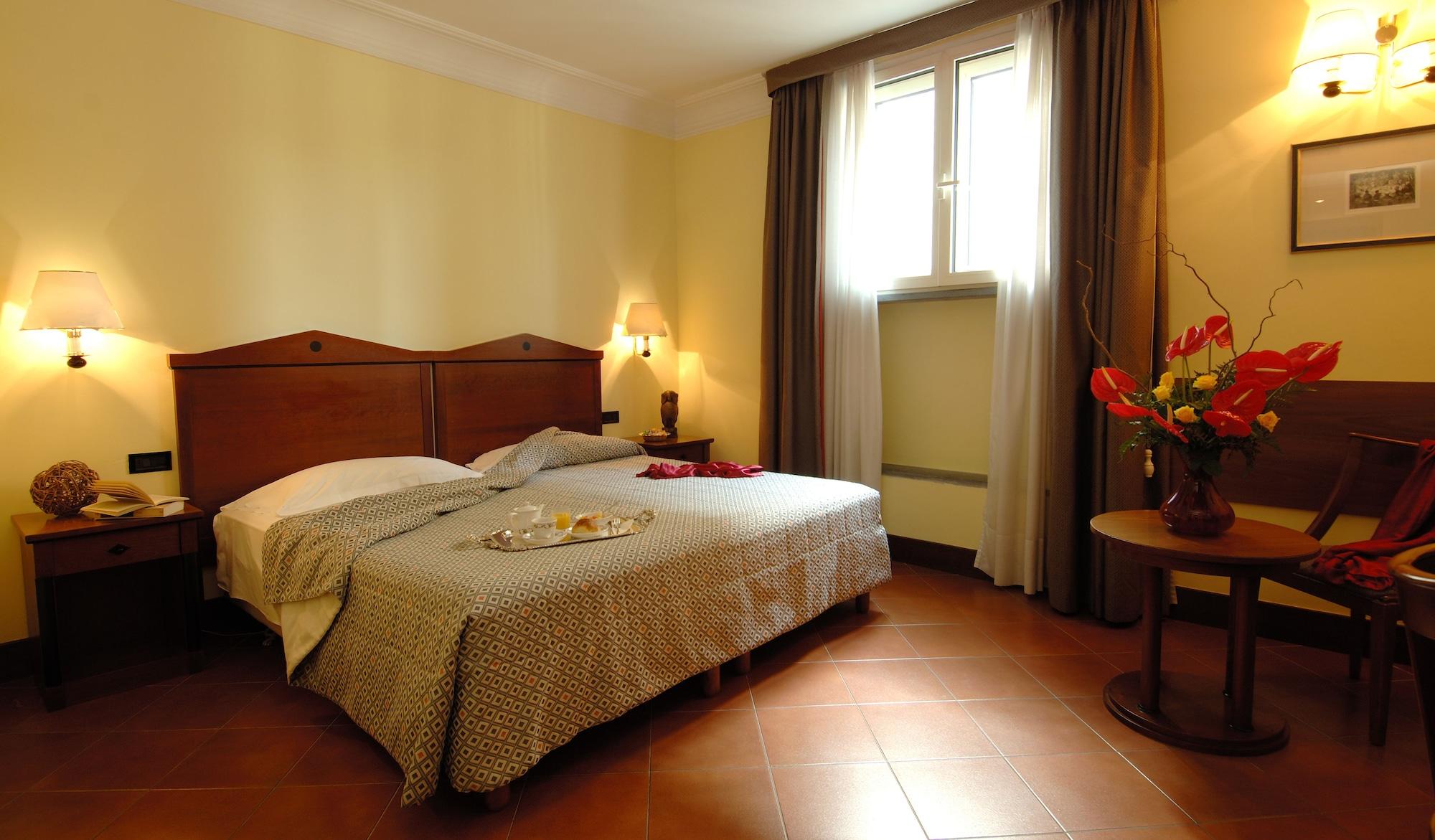 Hotel Malaspina Флоренция Номер фото