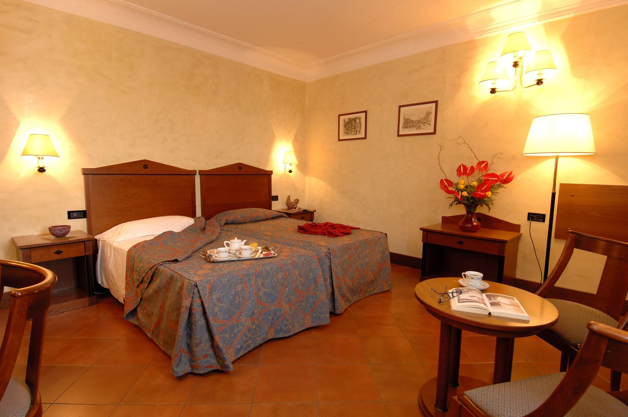 Hotel Malaspina Флоренция Номер фото