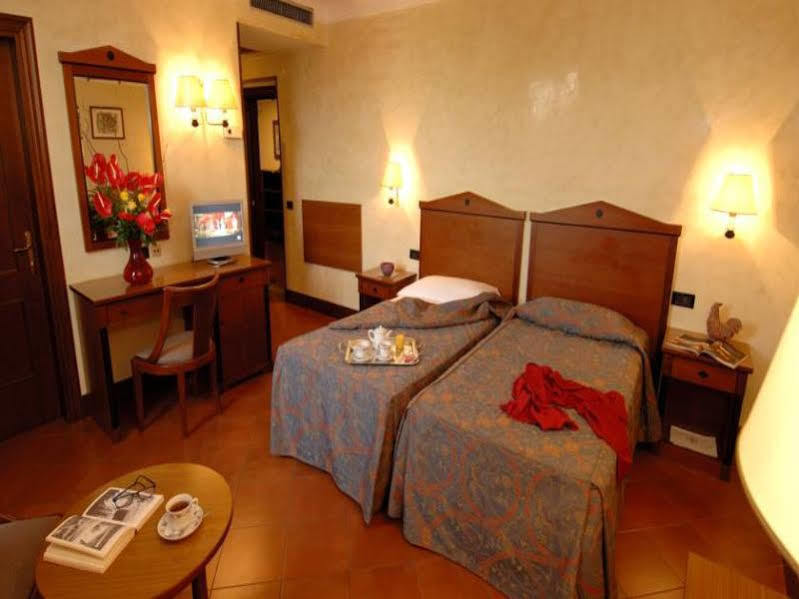 Hotel Malaspina Флоренция Экстерьер фото